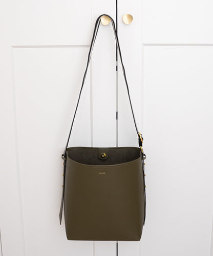 Jolina Bucket Tote