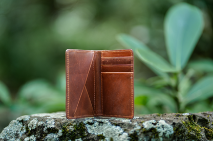 Kona Minimalist Bifold Wallet