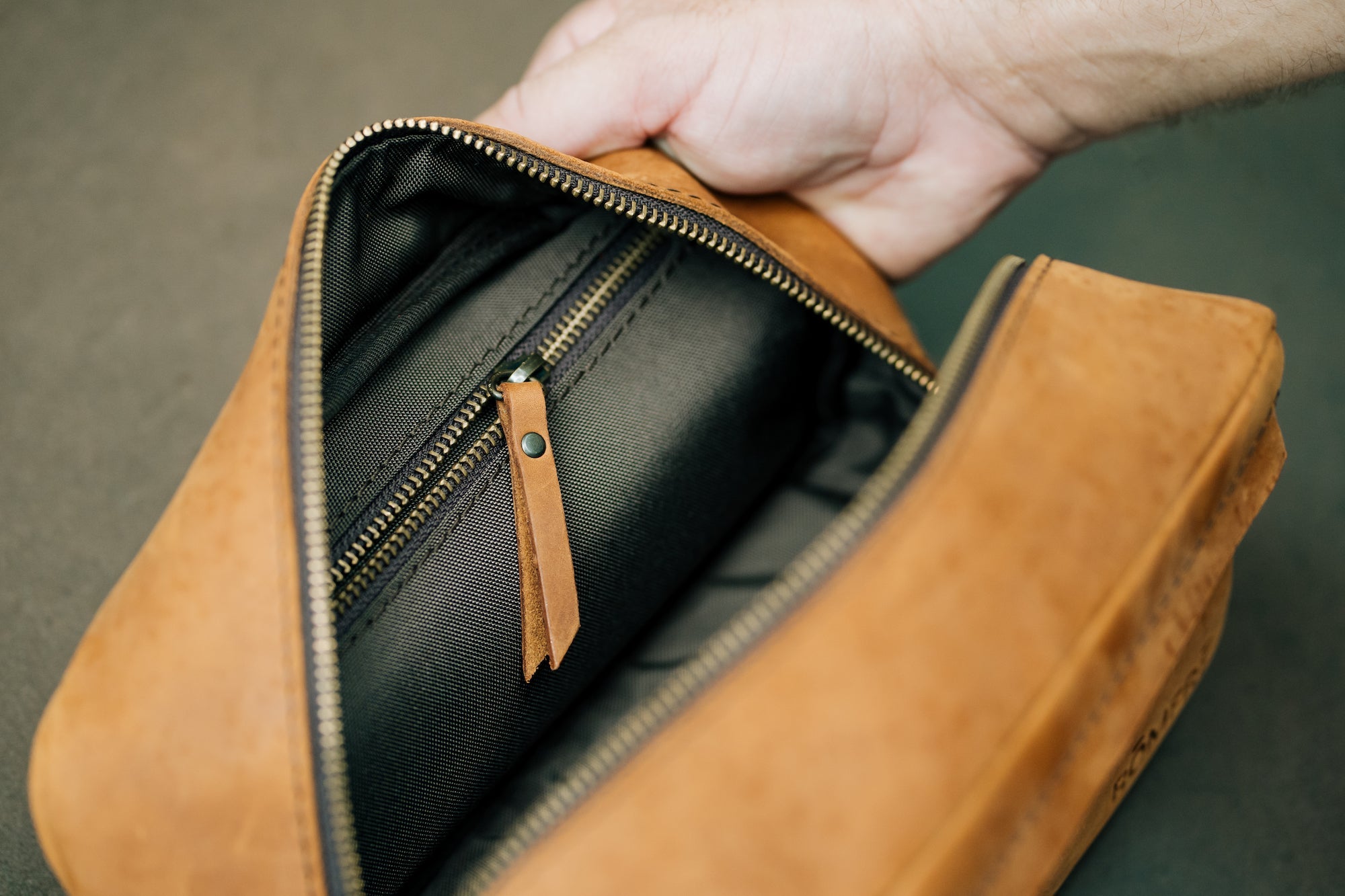 Kihei Loop Dopp Toiletry Bag