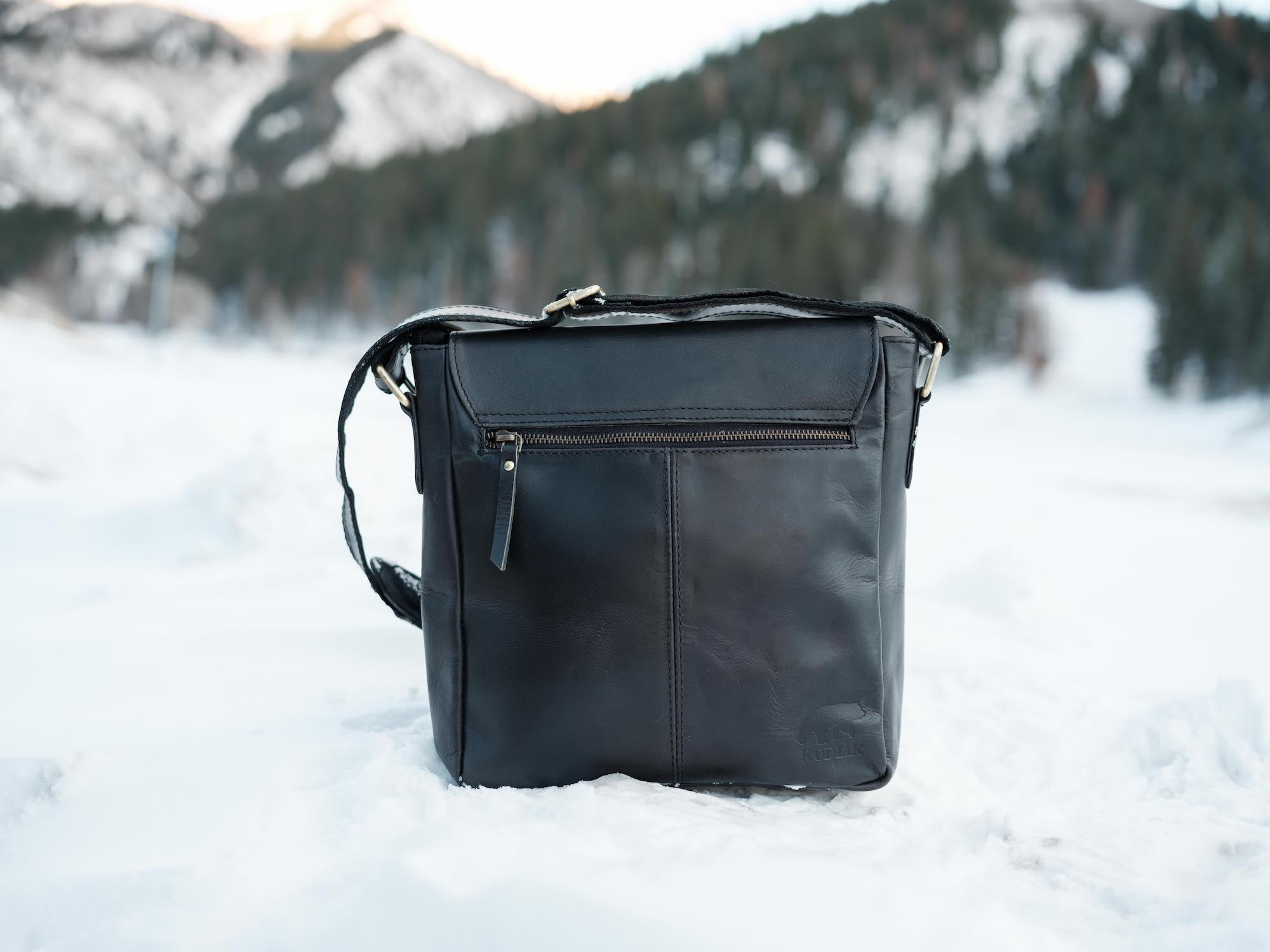 Cordova Messenger Bag
