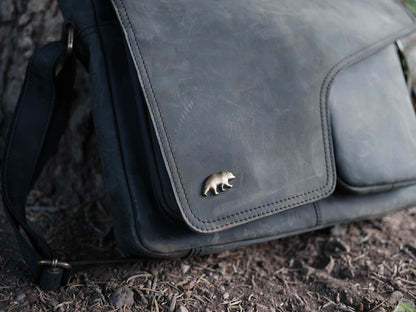 LIMITED EDITION - Yukon Leather Messenger Bag