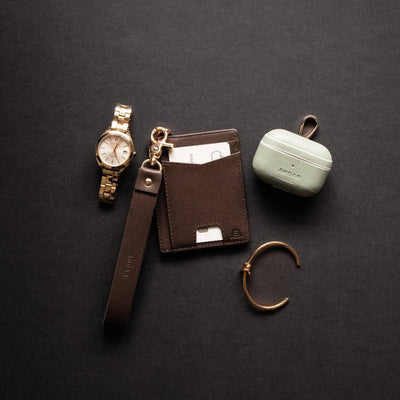 The Denner Slim RFID Leather Wallet