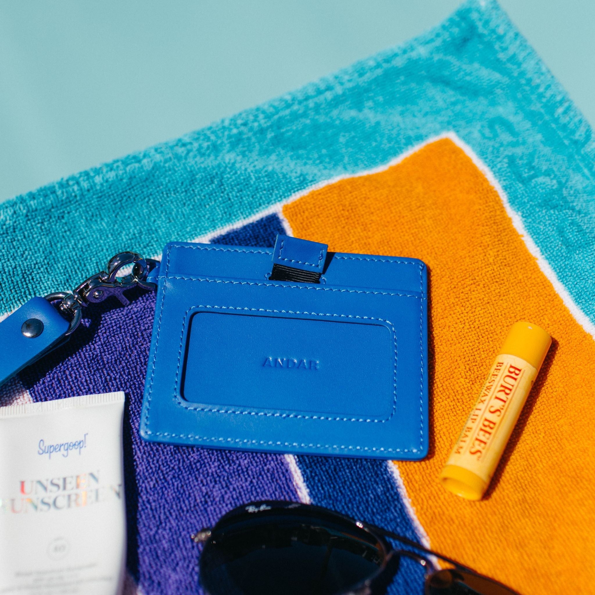 The Denner Slim RFID Leather Wallet