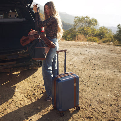 Luxe Journey Expandable Retro Spinner Carry-on Suitcase