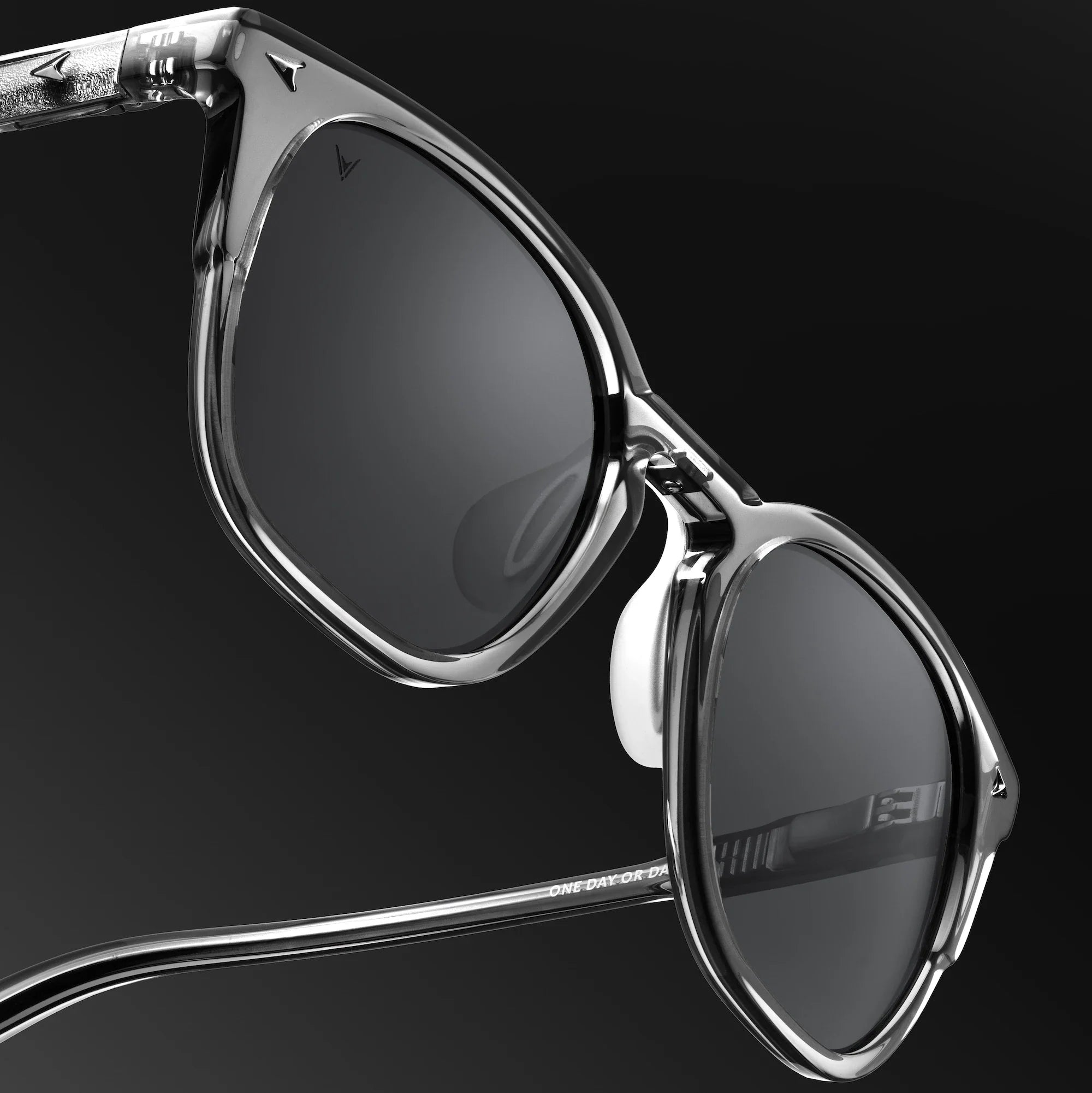 The Echo Sunglasses - Stone