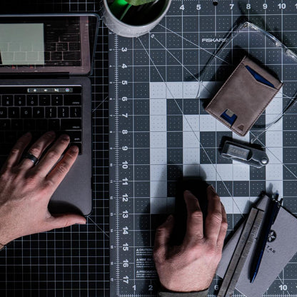 The Apollo – Men's Slim RFID Bifold Wallet