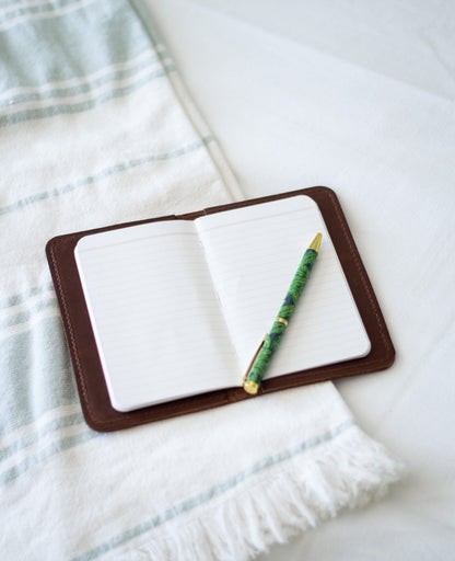 Notebook Wallet – Full-Grain Leather Organizer with Memo Book