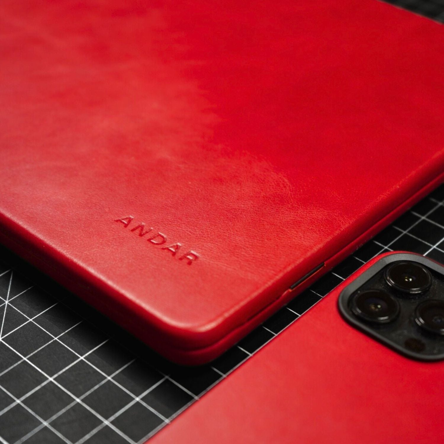 The Helm | Adventure Guide Macbook Air/Pro Cover