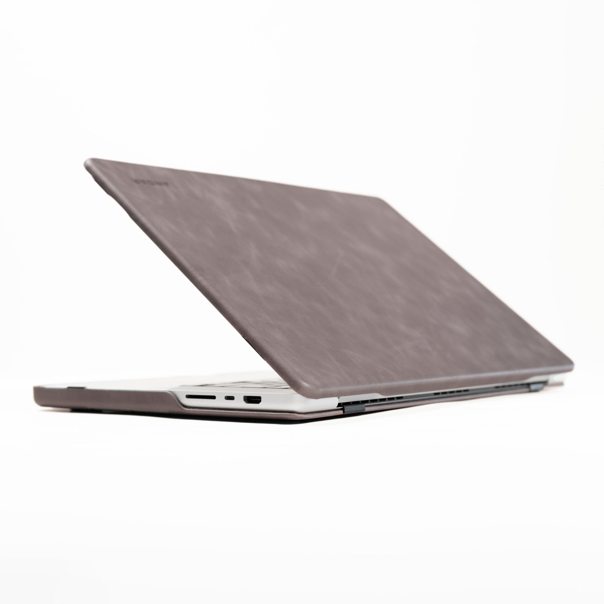 The Helm | Adventure Guide Macbook Air/Pro Cover