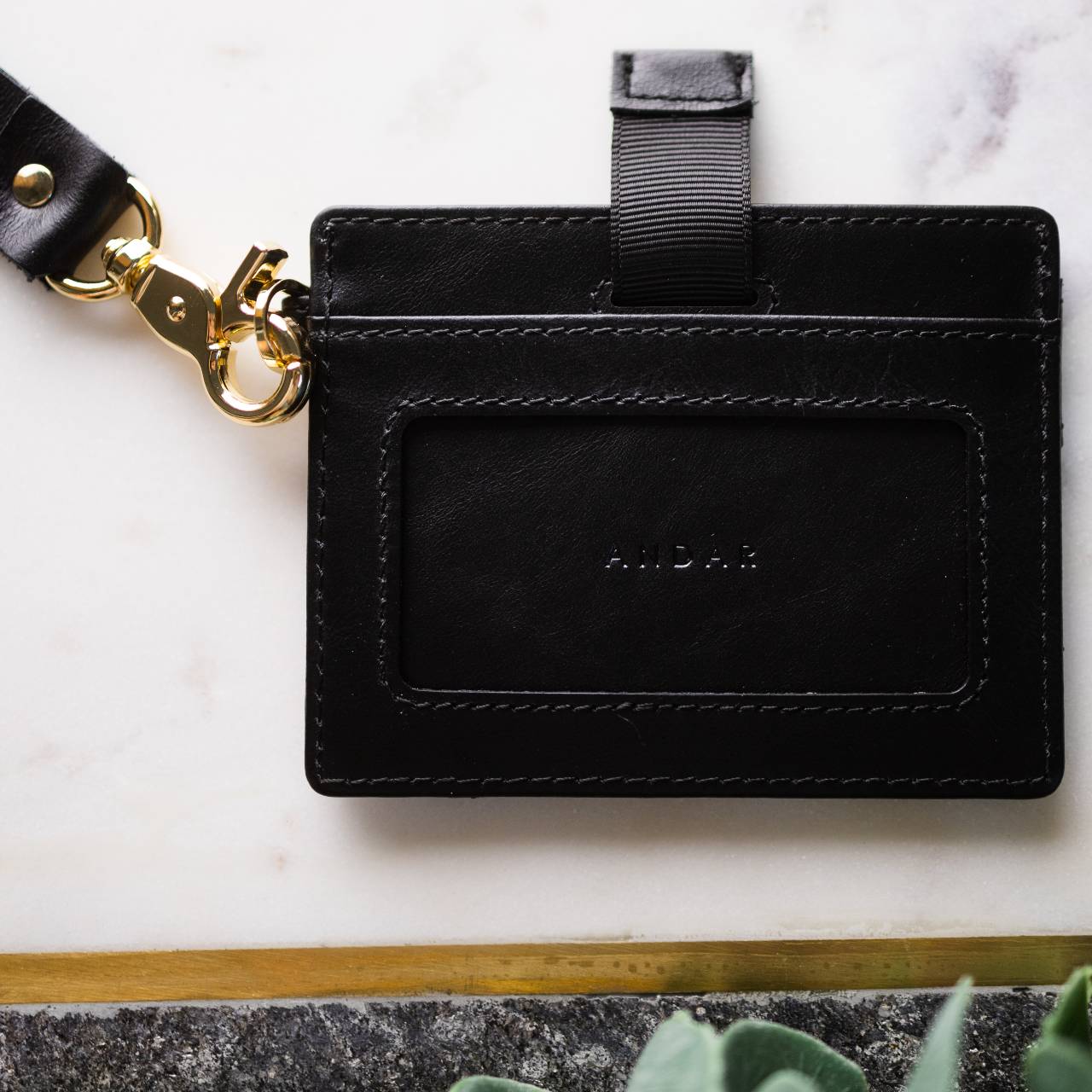 The Denner Slim RFID Leather Wallet