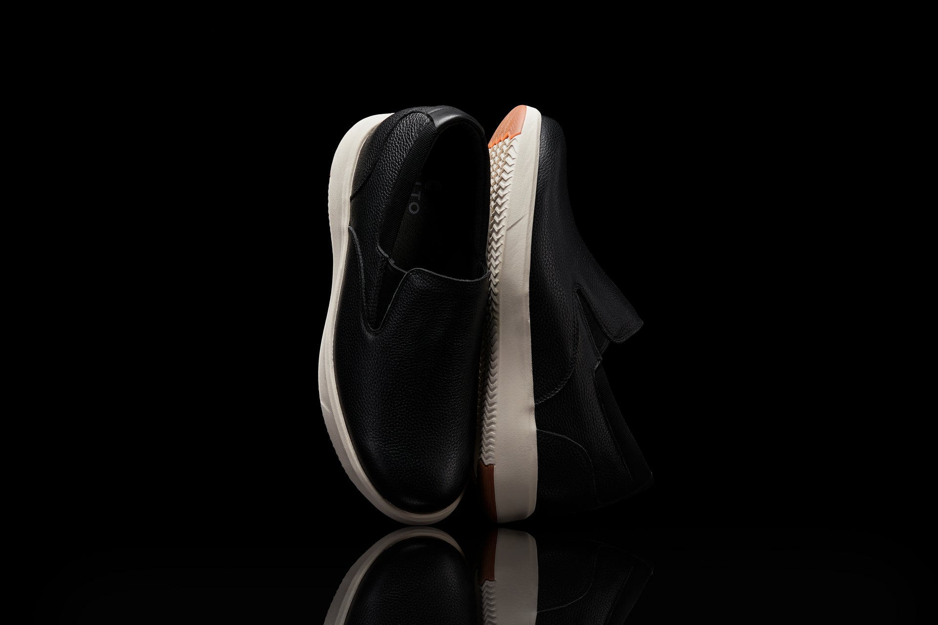 J1420 - 2.8 Inches Taller (Onyx) - Leather Men's Loafers