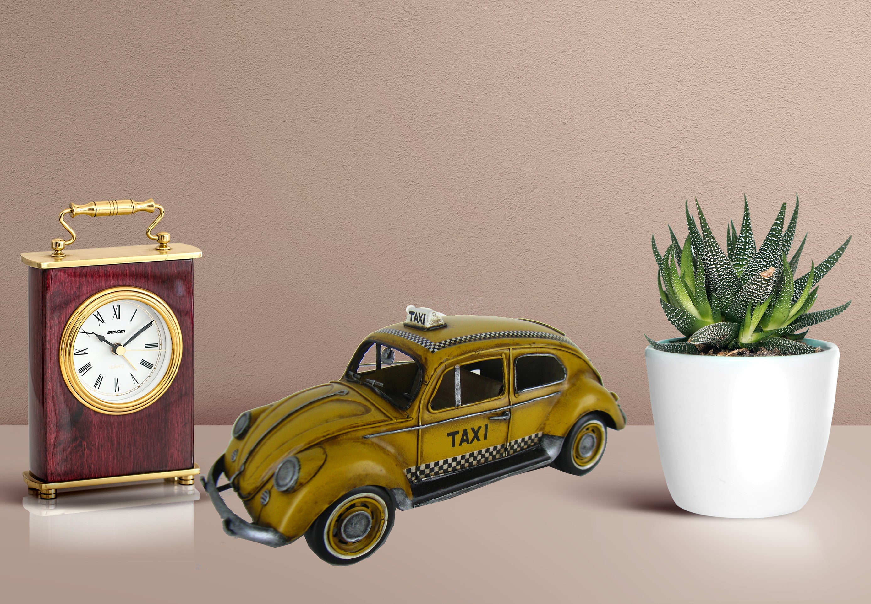 Tinplate Model Car – 1934 VW Volkswagen Beetle Checker Taxi car 1:12 scale GIFT