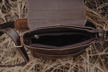 Cordova Messenger Bag