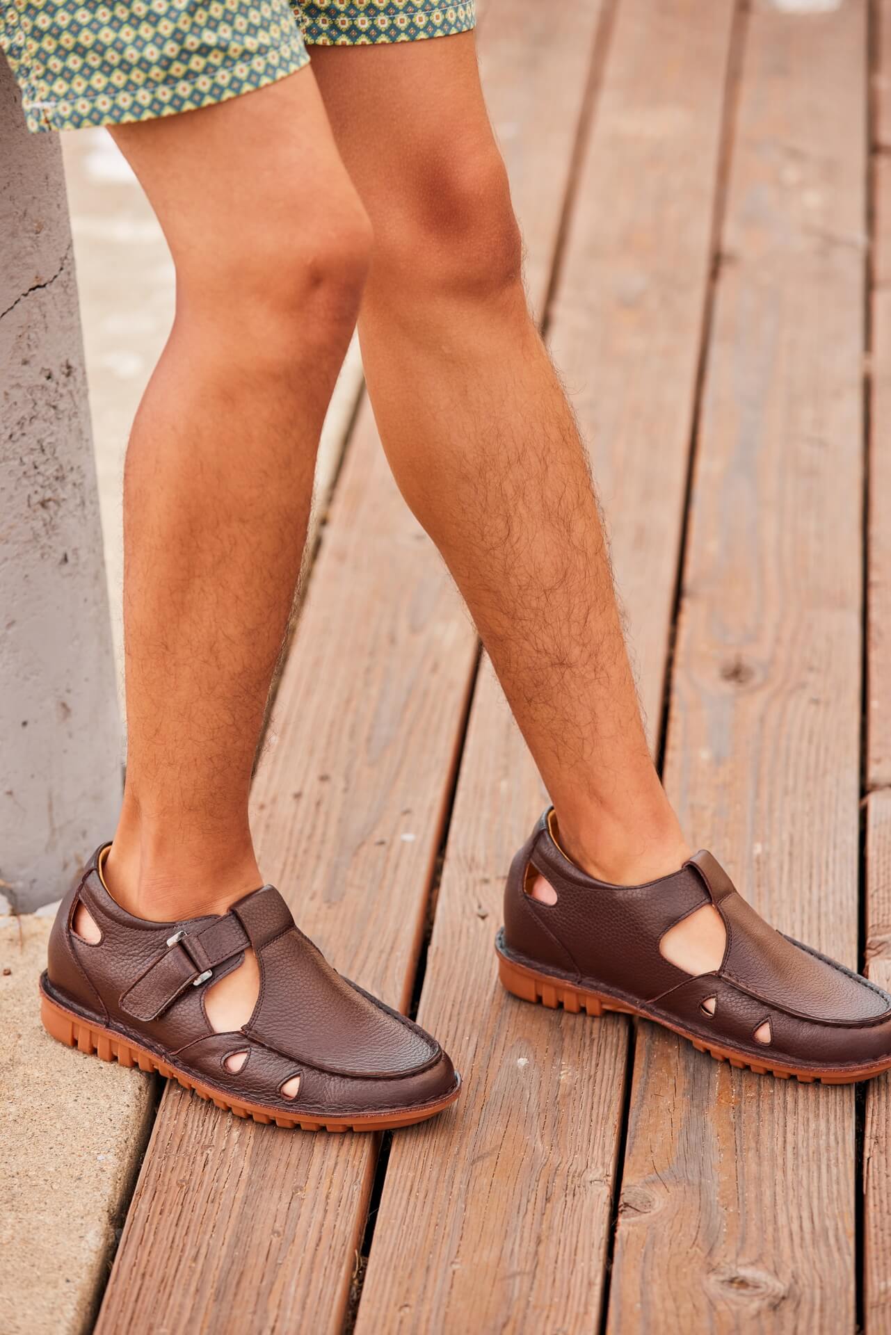 K0752 - 2.8 Inches Taller (Coffee Brown) - Lightweight Casual Fisherman Sandals