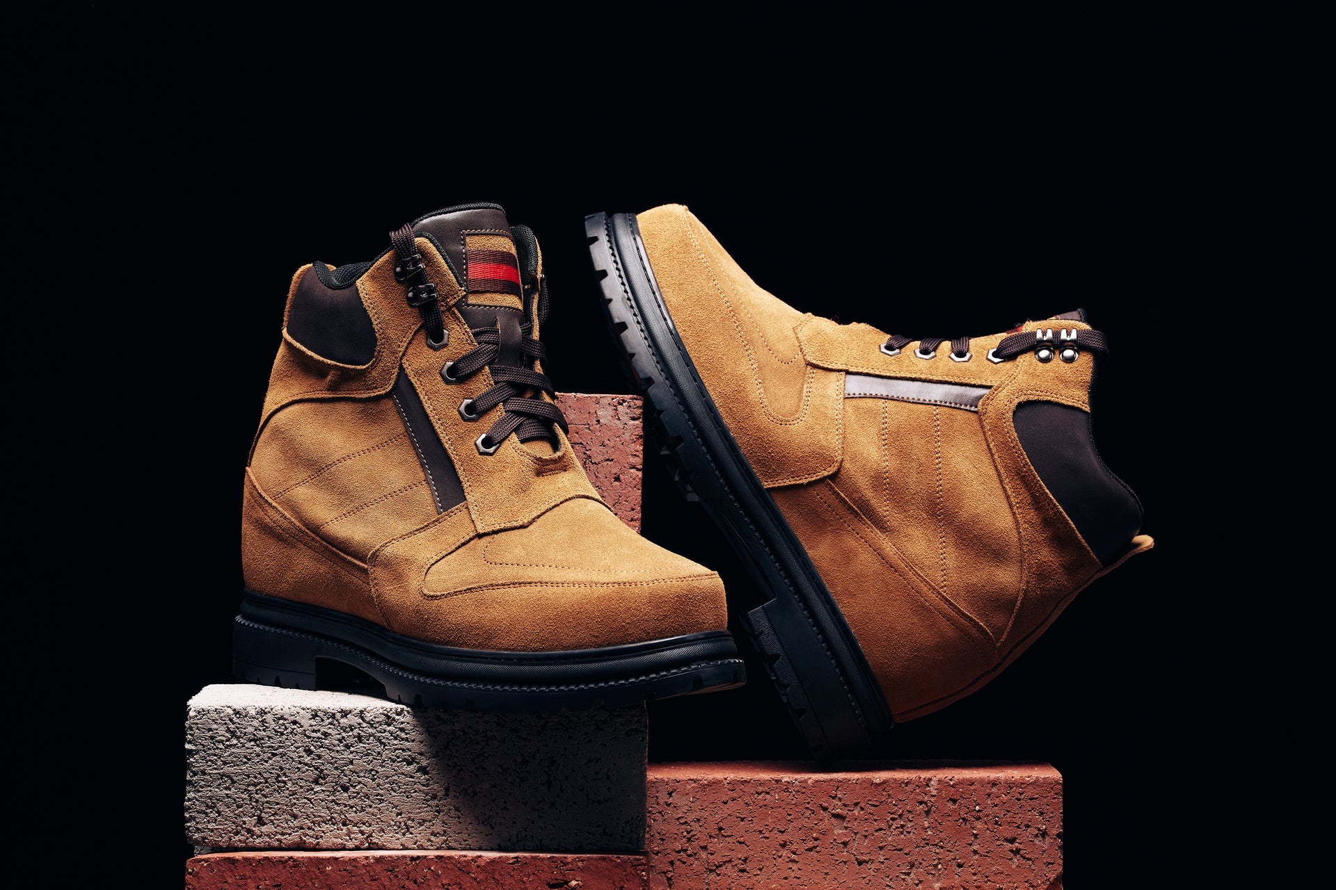 K881803 - 5.2-Inch Taller Brown Nubuck Elevator Men's Boots