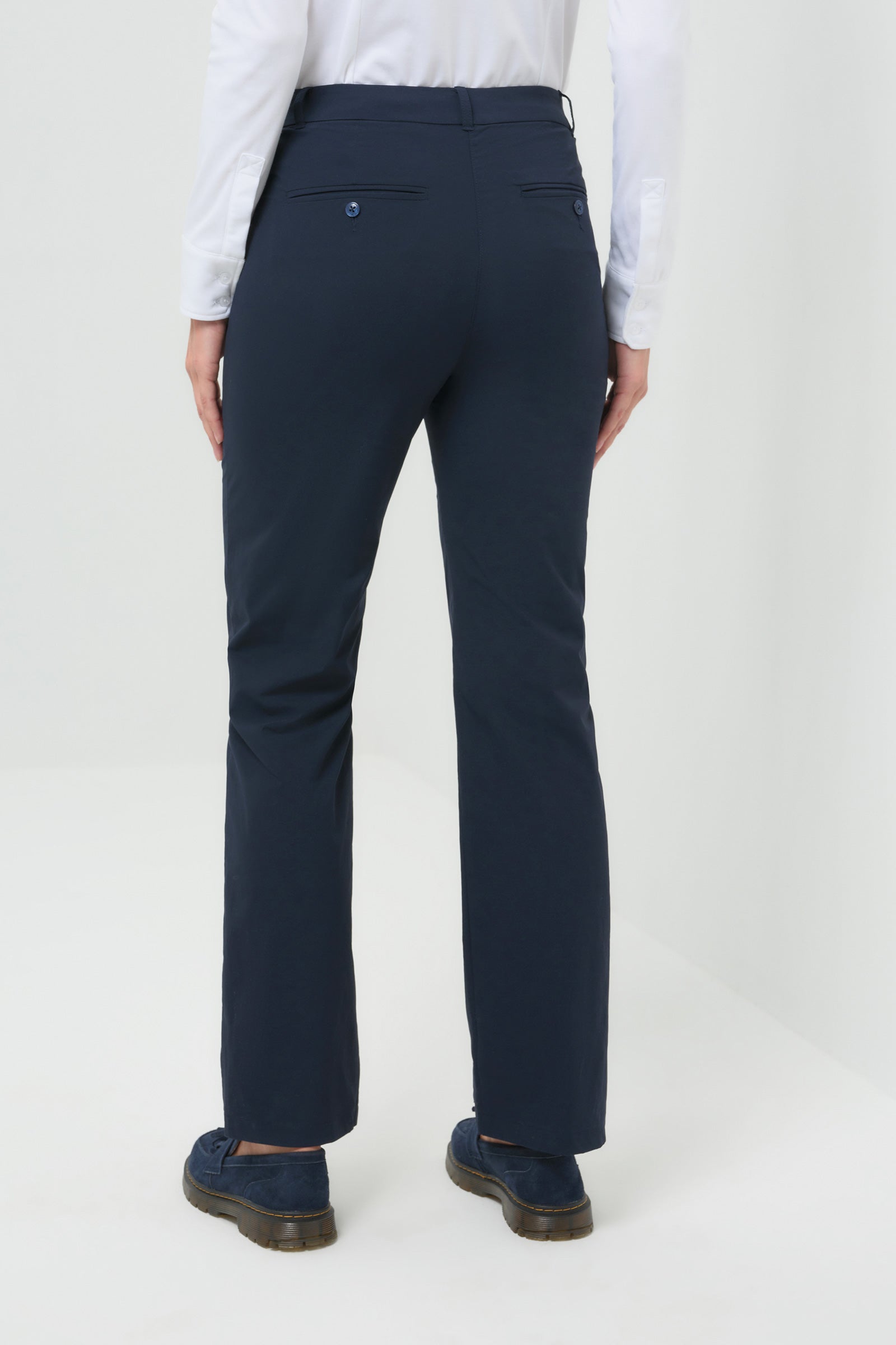 Alice Ultra Light Straight Leg Pant