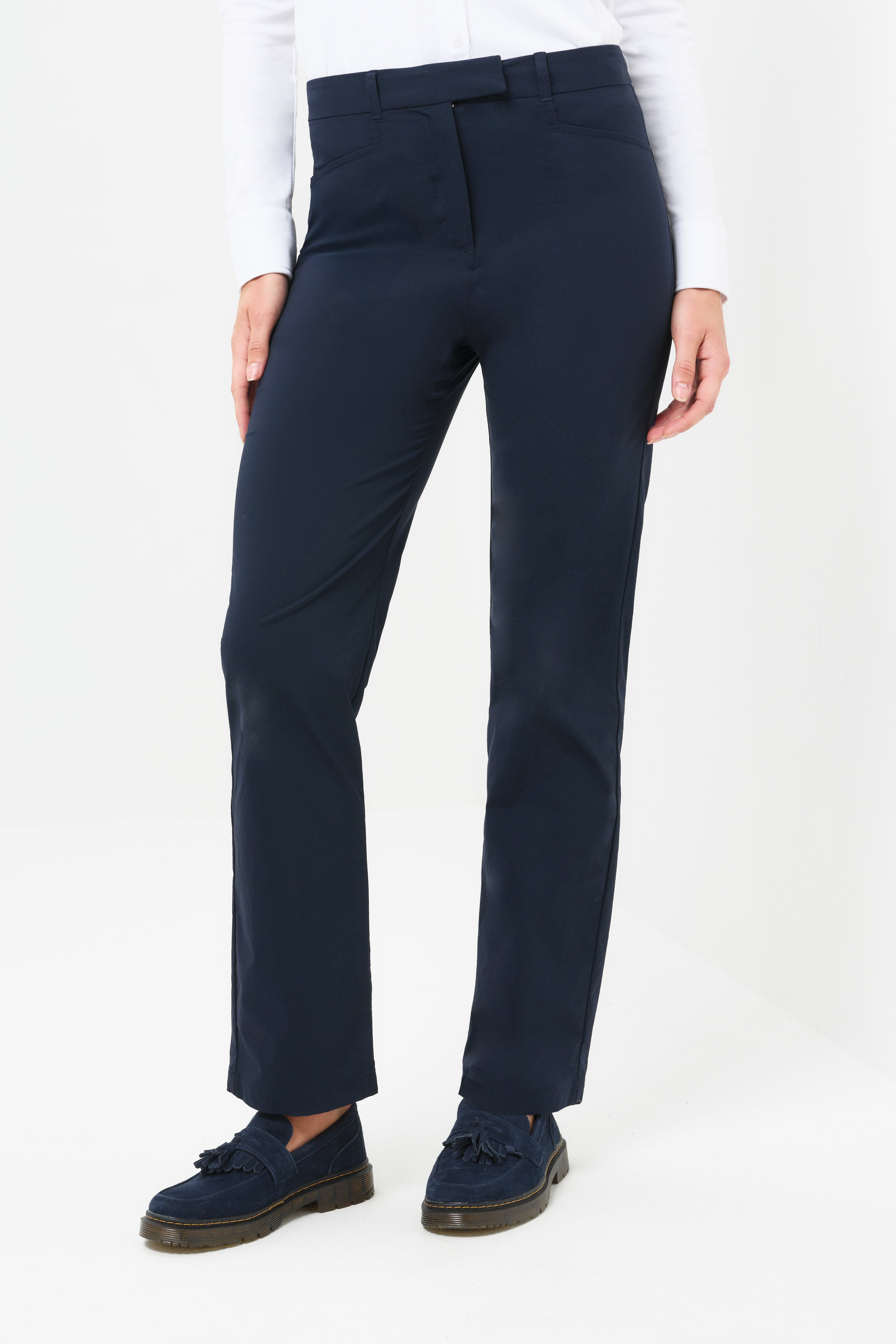 Alice Ultra Light Straight Leg Pant
