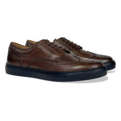 Men's Don Giovanni Wingtips - Brown Sneakers