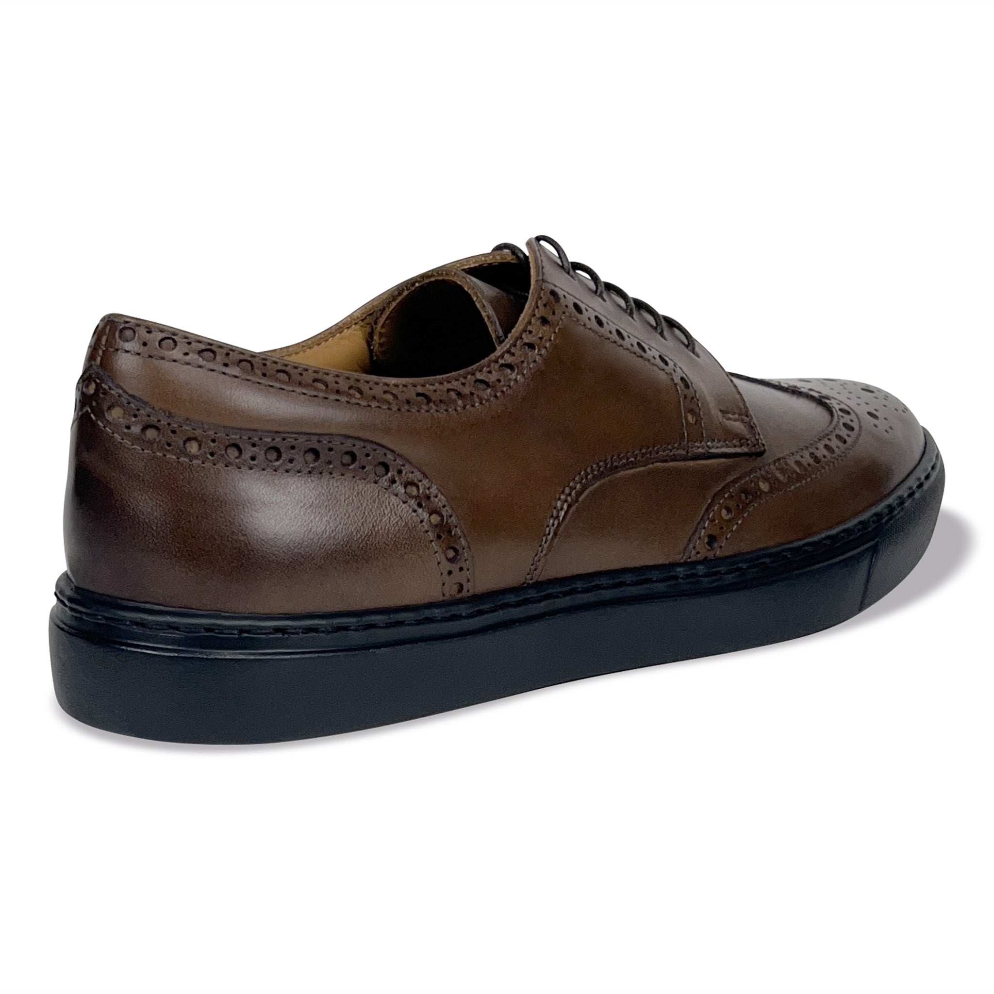 Men's Don Giovanni Wingtips - Brown Sneakers