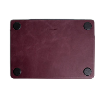 The Helm | Adventure Guide Macbook Air/Pro Cover
