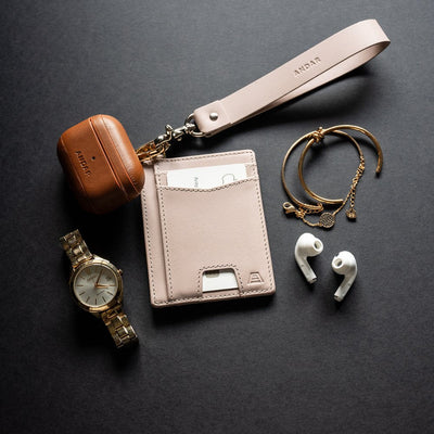 The Denner Slim RFID Leather Wallet