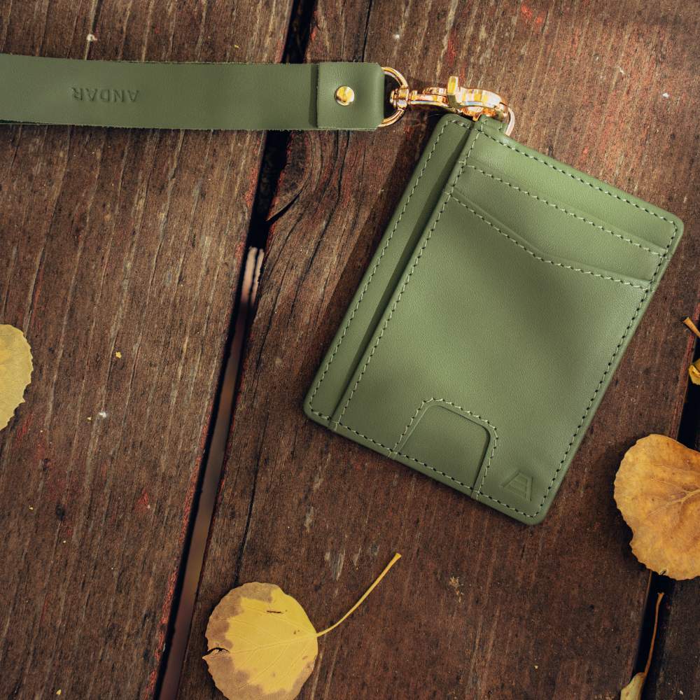The Denner Slim RFID Leather Wallet