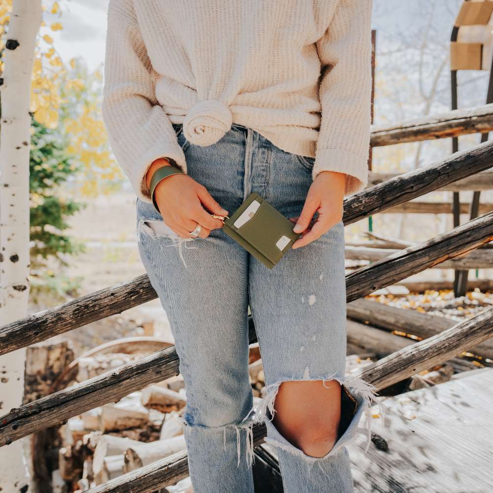 The Denner Slim RFID Leather Wallet