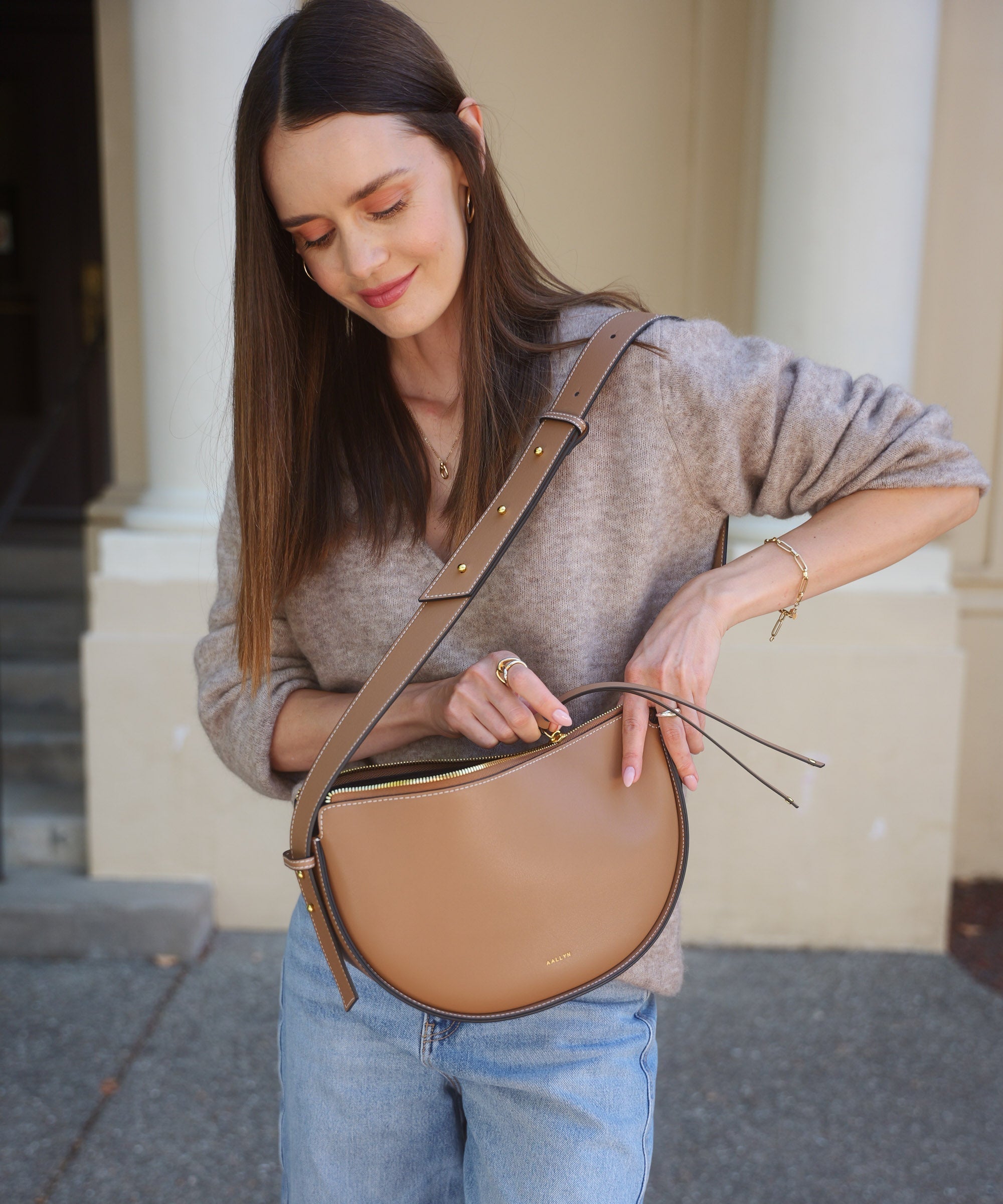 Elara Convertible Bag