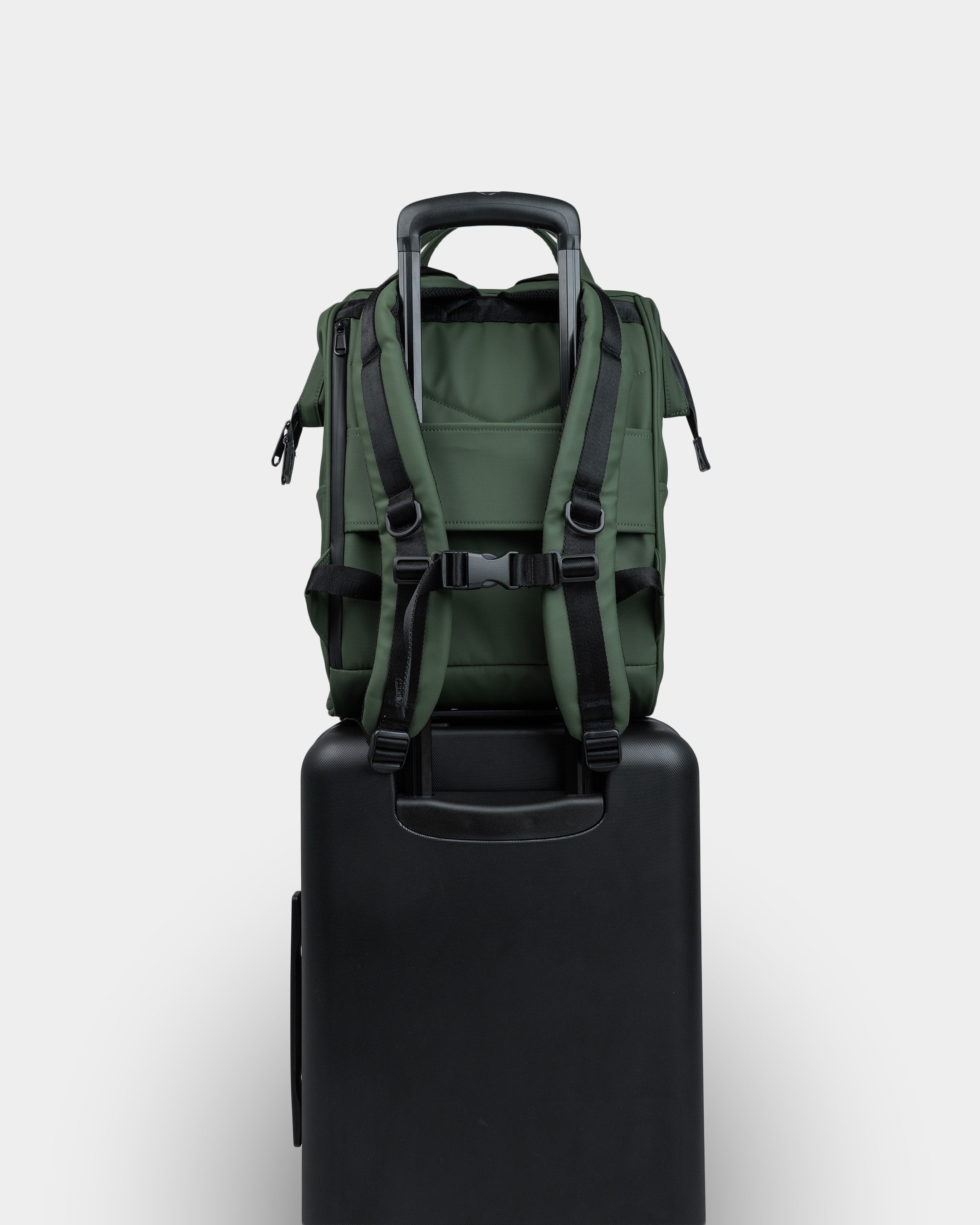 Cascade 21L Backpack - Standard