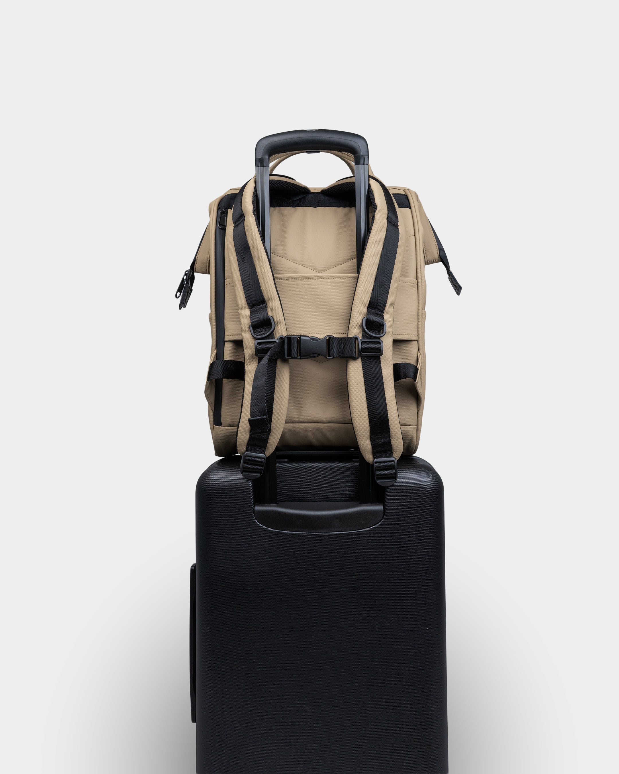 Cascade 21L Backpack - Standard