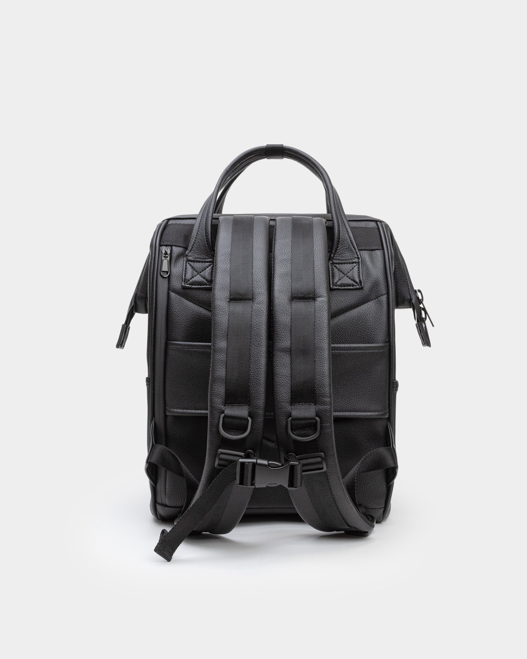 Cascade 21L Backpack - Standard