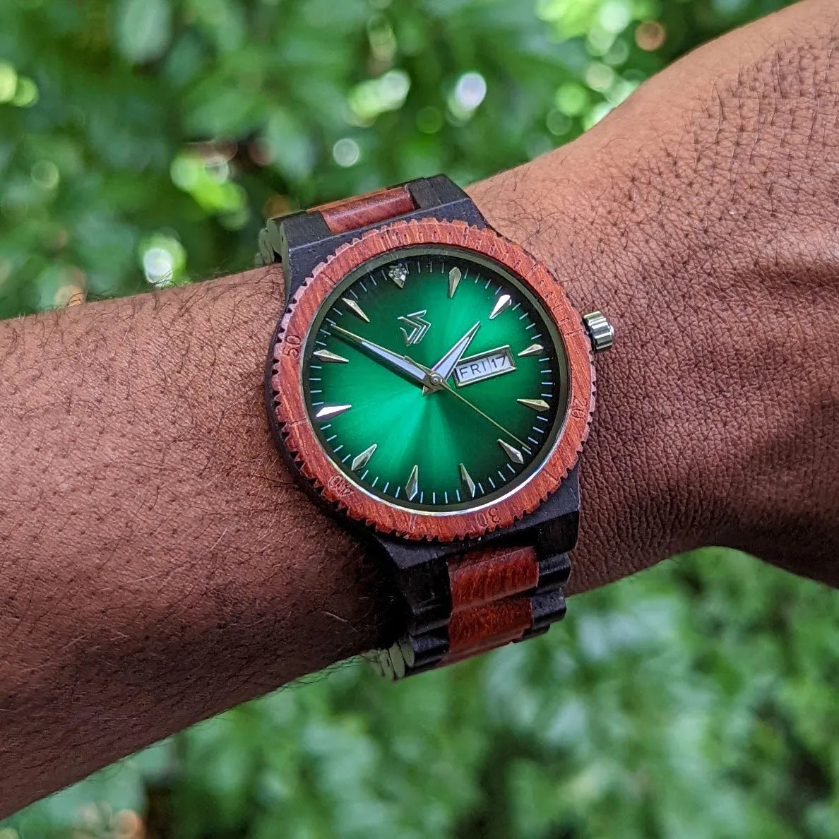 Justo Watch | Black Red