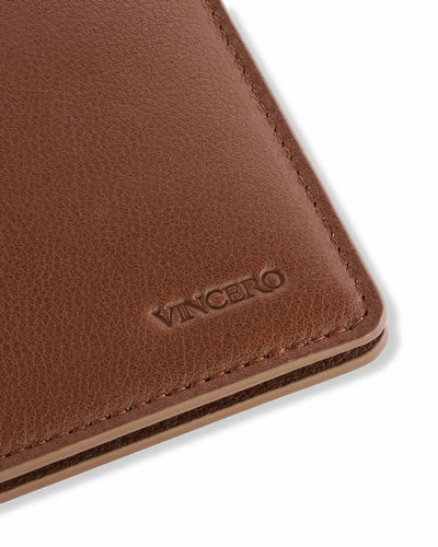 The Passport Wallet - Saddle