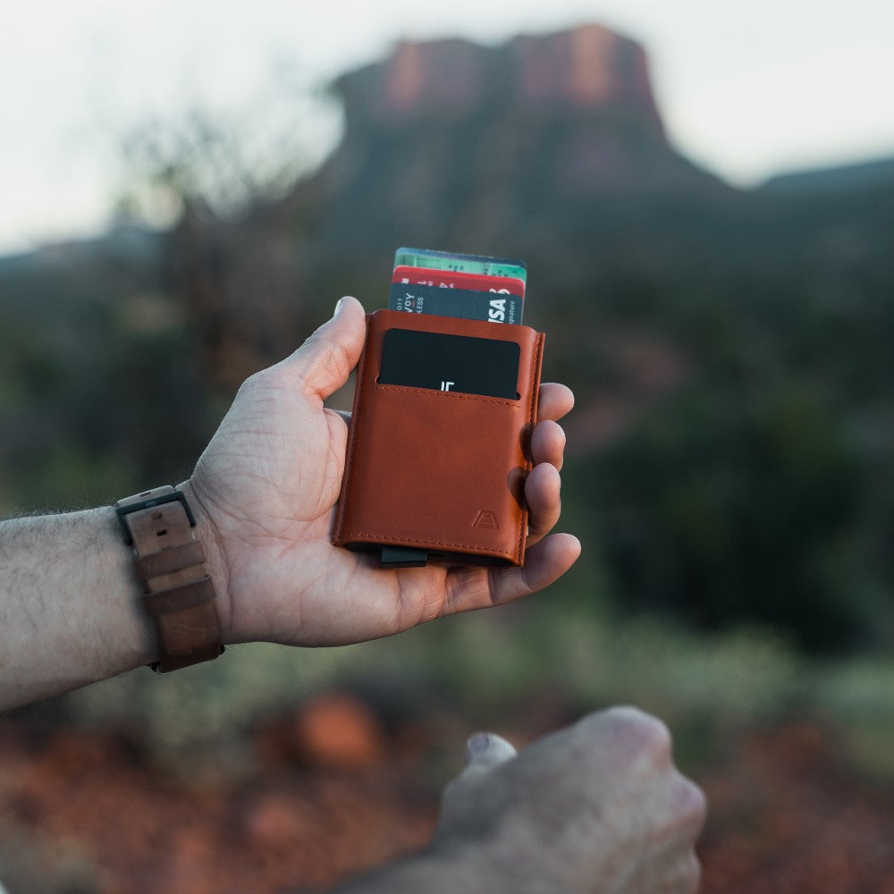 The Pilot – Men's RFID Aluminum Card Wallet