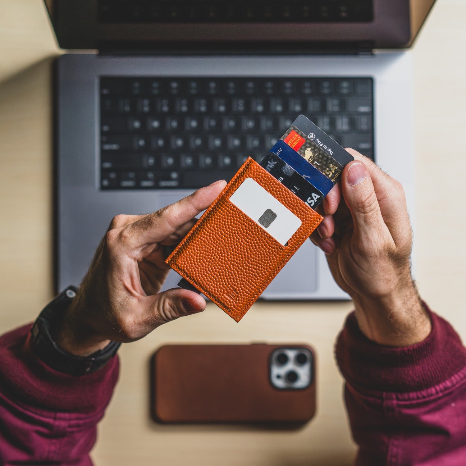 The Pilot – Men's RFID Aluminum Card Wallet