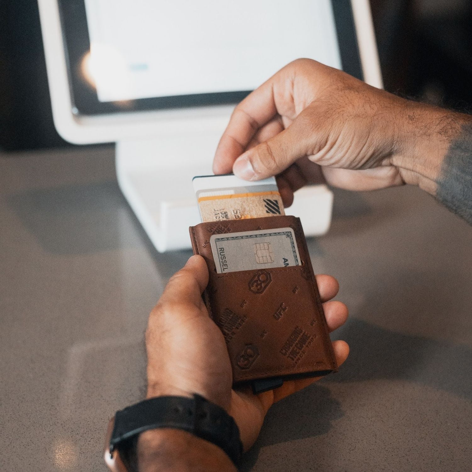 The Pilot – Men's RFID Aluminum Card Wallet