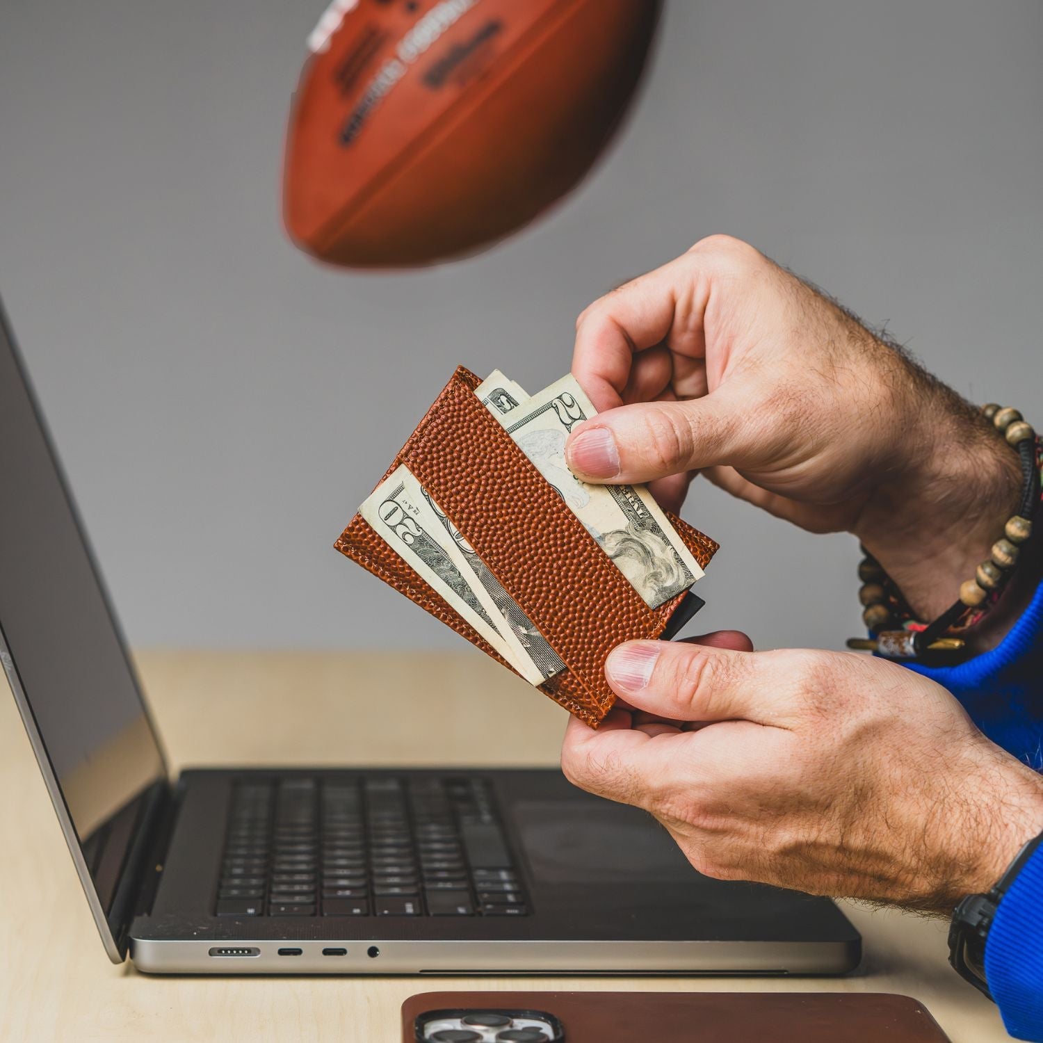 The Pilot – Men's RFID Aluminum Card Wallet