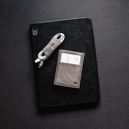 The Pilot – Men's RFID Aluminum Card Wallet