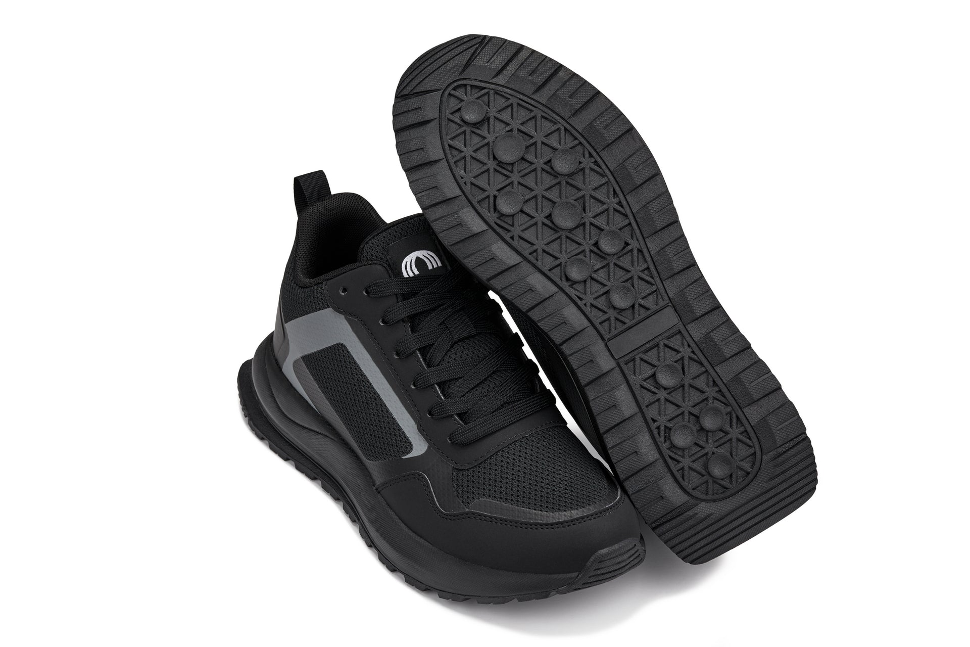 Q150  - 2.4 Inches Taller (Black) - Men's Sneakers
