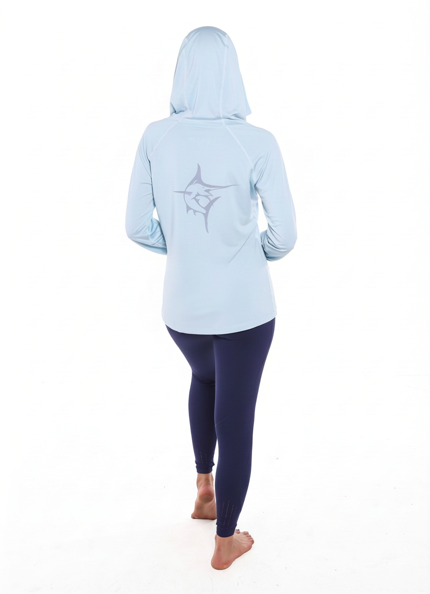 Seaside Performance Hoody. Light Blue