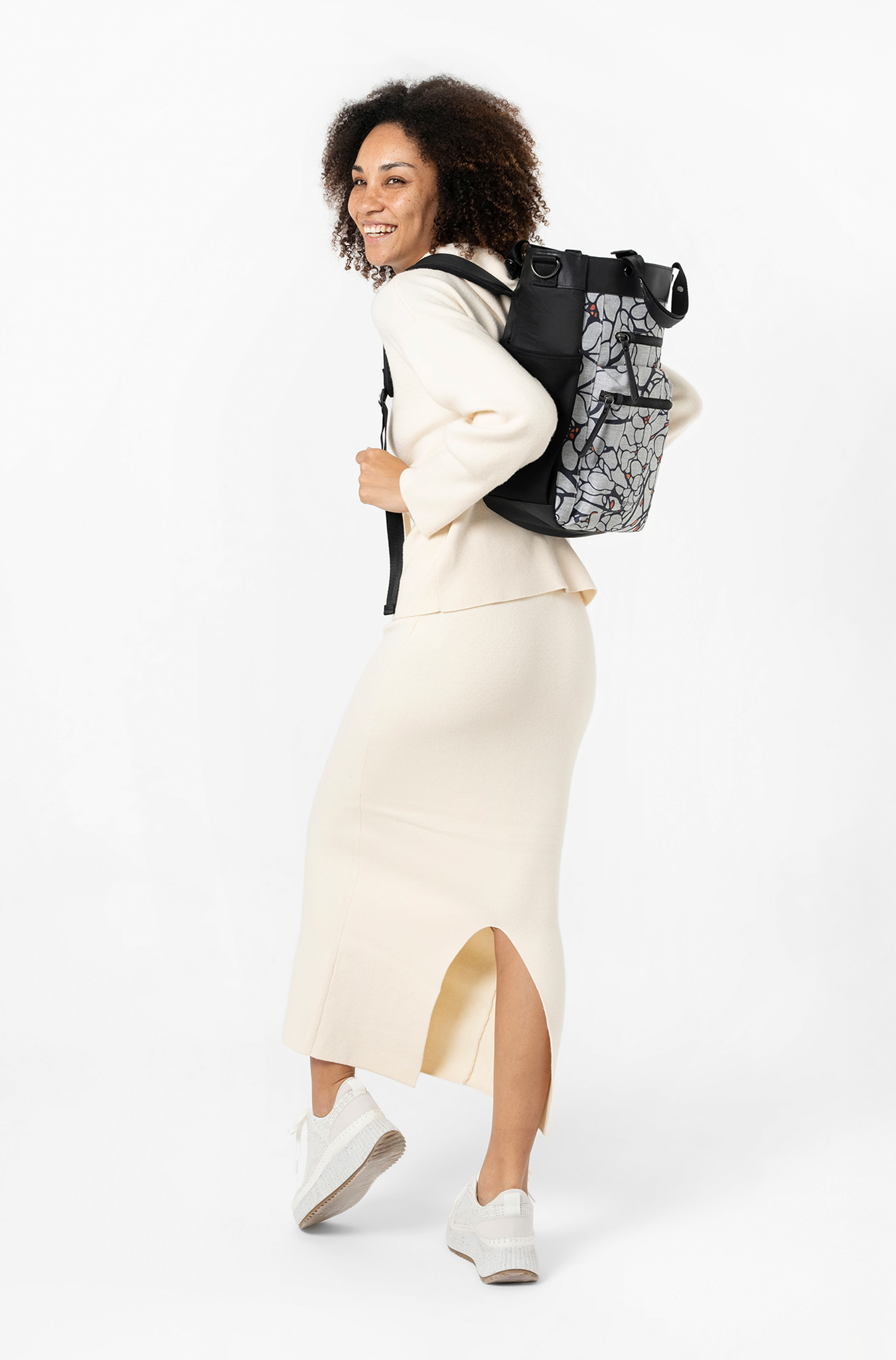 Soleil | Multi-Wear Travel Backpack