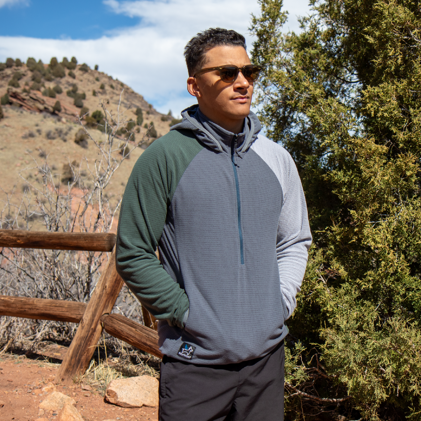 Men's CAMP Half-Zip Hooded Pullover Ultralight 115