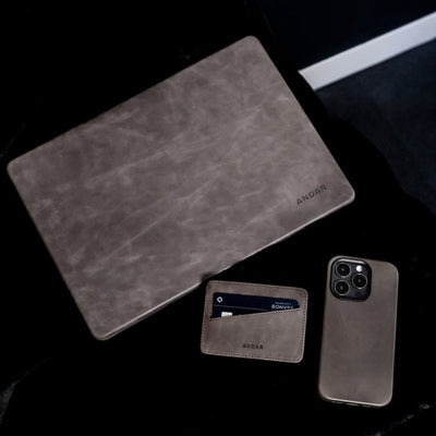 The Helm | Adventure Guide Macbook Air/Pro Cover