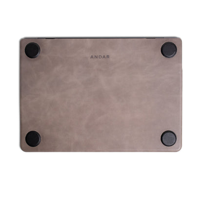 The Helm | Adventure Guide Macbook Air/Pro Cover