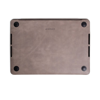 The Helm | Adventure Guide Macbook Air/Pro Cover
