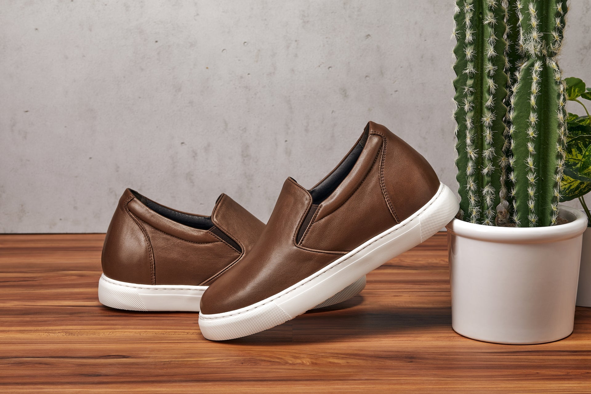 T1023 - 2.6 Inches Taller (Coffee Brown) - Lightweight Nappa Leather Men's Loafer