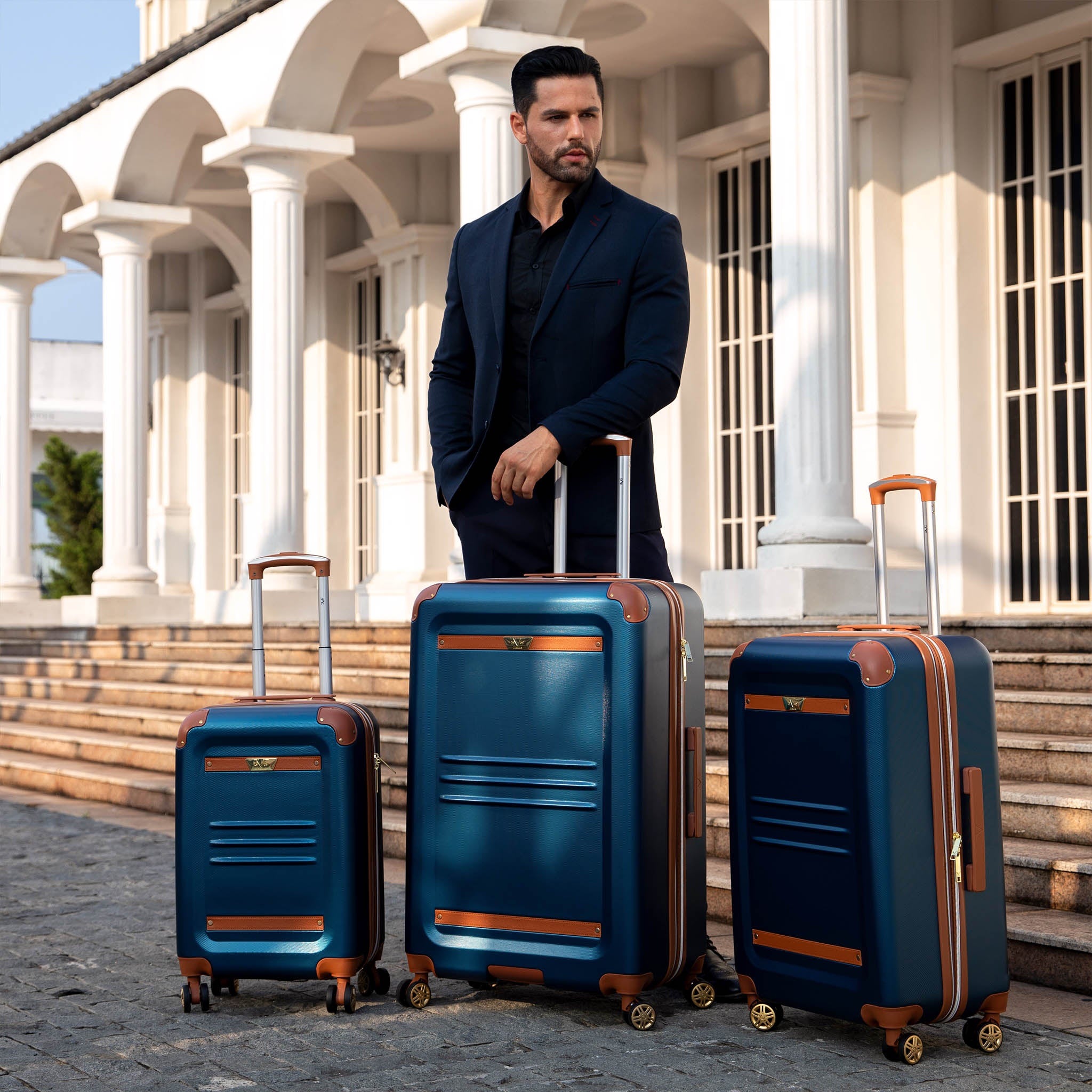 Vintage 3 Piece Expandable Retro Luggage Set