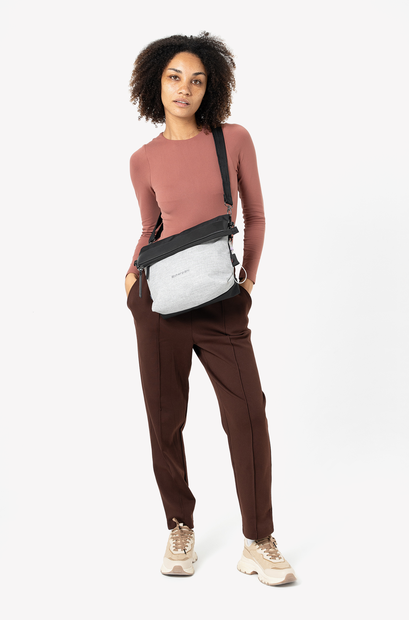 Vale | Reversible Crossbody Bag