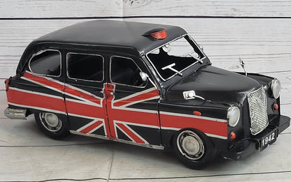 1966 Black London UK Taxi Decoration 1:12 Scale Model Car Automobile Artwork Decor