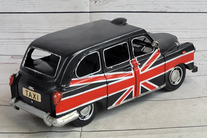 1966 Black London UK Taxi Decoration 1:12 Scale Model Car Automobile Artwork Decor